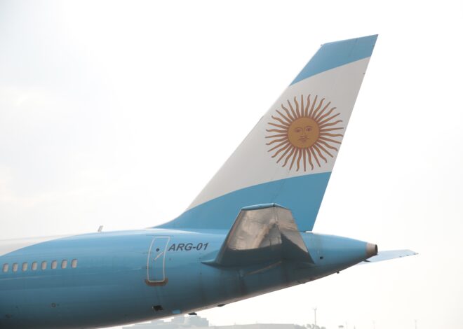 Milei llegó a Nueva York en medio de una fuerte expectativa por un posible salvataje financiero de EE.UU.