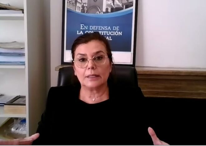 La fiscalía y la UIF se opusieron a que empresarios y funcionarios paguen unos 25 millones de dólares a cambio de ser absueltos La fiscalía y la UIF se opusieron a que empresarios y funcionarios paguen unos 25 millones de dólares a cambio de ser absueltos