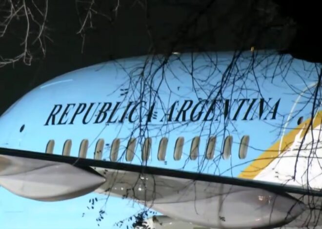 Javier Milei partió rumbo a Nueva York, donde este martes se reunirá con Donald Trump Javier Milei partió rumbo a Nueva York, donde este martes se reunirá con Donald Trump