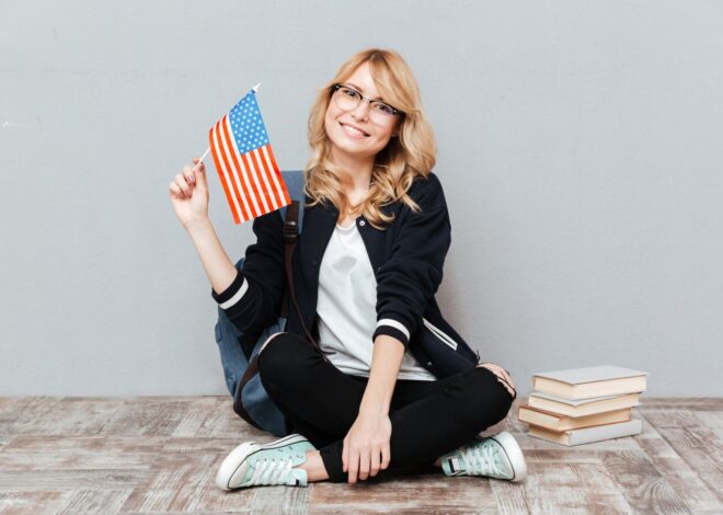 El examen de ciudadanía americana será más difícil, pero Miami-Dade ofrece cursos para aprobarlo El examen de ciudadanía americana será más difícil, pero Miami-Dade ofrece cursos para aprobarlo