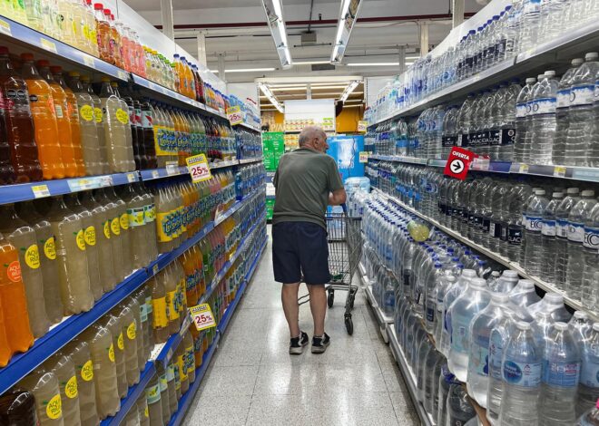 En agosto hubo más consumo que un año atrás, pero menos que en julio