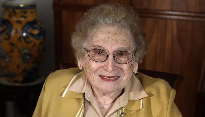 Murió Rosa Roisinblit a los 106 años, la presidenta honoraria de Abuelas de Plaza de Mayo