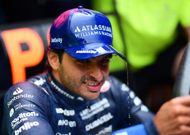 Steiner: En Ferrari debe haber arrepentidos por el cambio entre Sainz y Hamilton