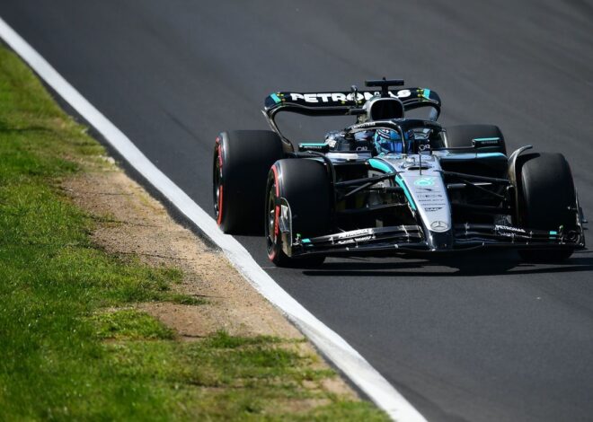 Russell no entiende cómo Verstappen se recuperó en Monza y Mercedes no puede Russell no entiende cómo Verstappen se recuperó en Monza y Mercedes no puede