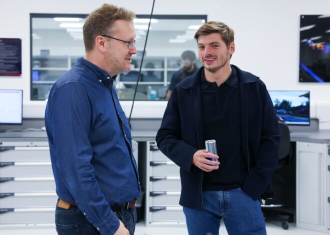 Lo que convierte a Verstappen en "una de las piedras angulares" para Ford Lo que convierte a Verstappen en "una de las piedras angulares" para Ford