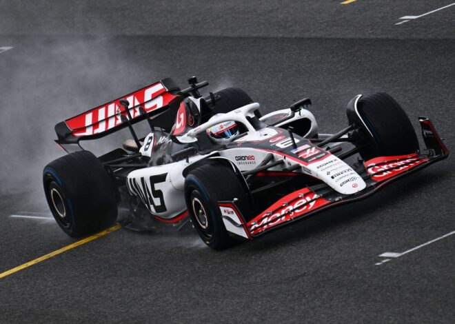 Grosjean vuelve a la F1 después de 1762 días: así rodó con el Haas en Mugello Grosjean vuelve a la F1 después de 1762 días: así rodó con el Haas en Mugello