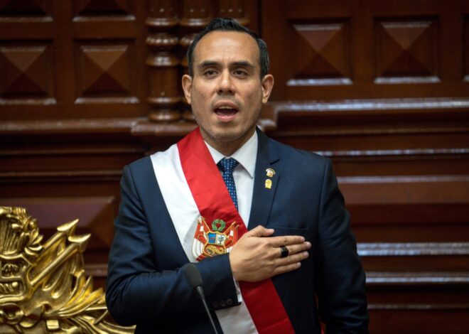 El presidente de Perú declaró un estado de emergencia en Lima en medio de la crisis El presidente de Perú declaró un estado de emergencia en Lima en medio de la crisis