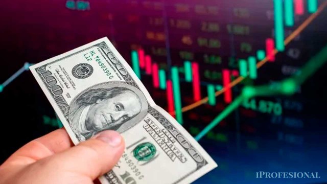 El factor clave que puede hacer caer al dólar: en qué invertir después de las elecciones