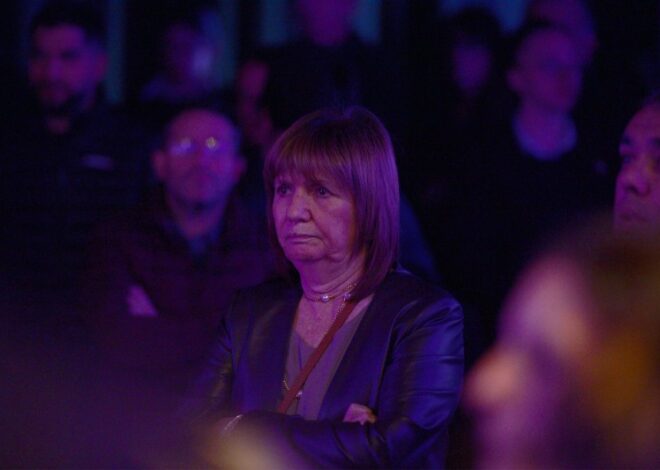 Peligra el voto cocker: Patricia y Francos amenazaron con romper si Espert no hablaba Peligra el voto cocker: Patricia y Francos amenazaron con romper si Espert no hablaba