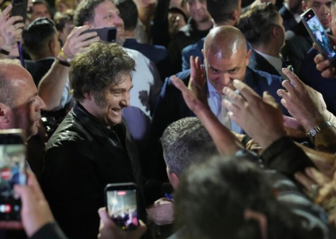 Tras el contudente triunfo, Milei pierde el entusiasmo en un acuerdo con Macri y los gobernadores