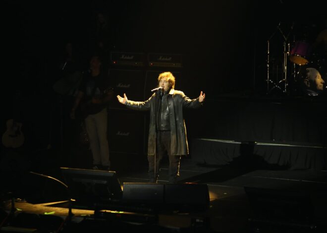 Cuáles fueron las canciones que interpretó Javier Milei en el Movistar Arena