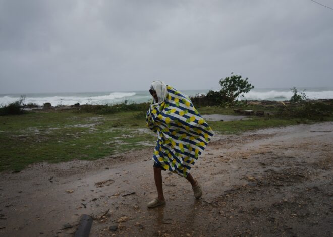 El huracán Melissa tocó tierra en Cuba después de su paso devastador por Jamaica