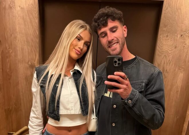 Marcos Senesi y su particular historia de amor: la conoció en una sesión de fotos y juegan en el mismo club Marcos Senesi y su particular historia de amor: la conoció en una sesión de fotos y juegan en el mismo club
