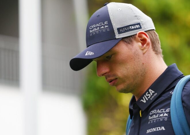 Verstappen rechaza el chaleco refrigerante: "Es ridículo" Verstappen rechaza el chaleco refrigerante: "Es ridículo"