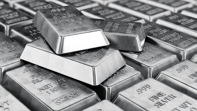 Plata imparable: el ETF que ya ganó más de 70% en 2025 y cómo subirse desde Argentina