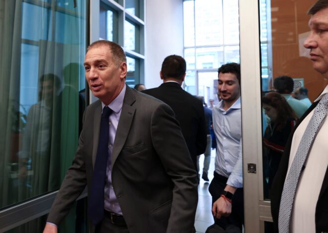 Santilli jura el martes: los gobernadores ponen a prueba su autonomía para comprometer recursos con las provincias Santilli jura el martes: los gobernadores ponen a prueba su autonomía para comprometer recursos con las provincias