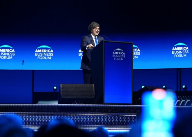 Ultimatum de Pimco a Milei, le exigió que libere el dólar: "Así no vamos a invertir, punto"