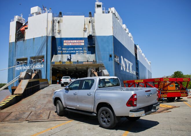El detrás de escena de cómo se envían 300 autos por día al puerto para vender en el mundo