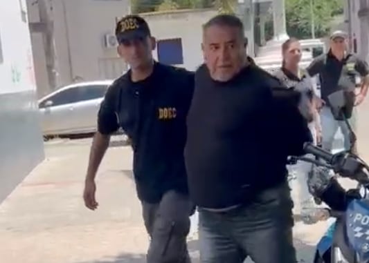 Cayó Tractorcito Cabrera: detuvieron al “rey de las fugas” e histórico integrante de la superbanda del Gordo Valor Cayó Tractorcito Cabrera: detuvieron al “rey de las fugas” e histórico integrante de la superbanda del Gordo Valor