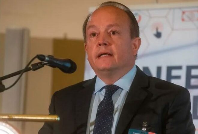 Cottani cuestionó a Caputo por no acumular reservas: "la estabilidad es ilusoria"