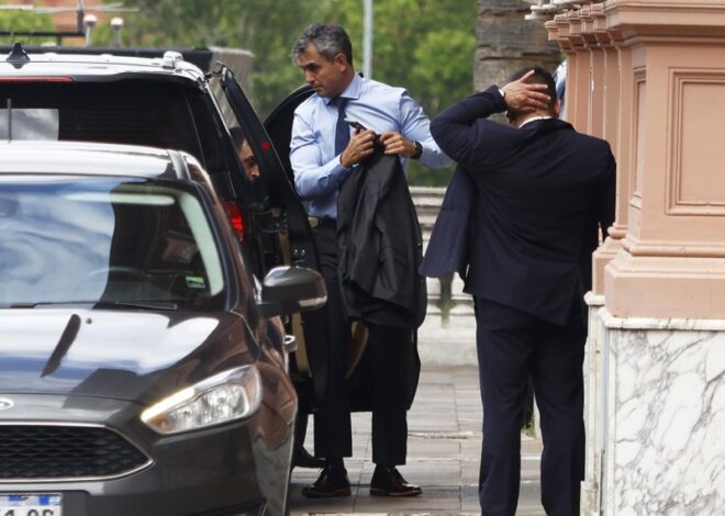Interna en el gabinete: el ala política acusa a Sturzenegger de detonar la relación con la CGT