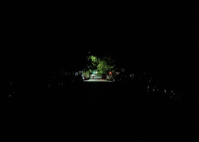 Un desperfecto en la subestación Bosques de Edesur provocó un masivo corte en el AMBA Un desperfecto en la subestación Bosques de Edesur provocó un masivo corte en el AMBA