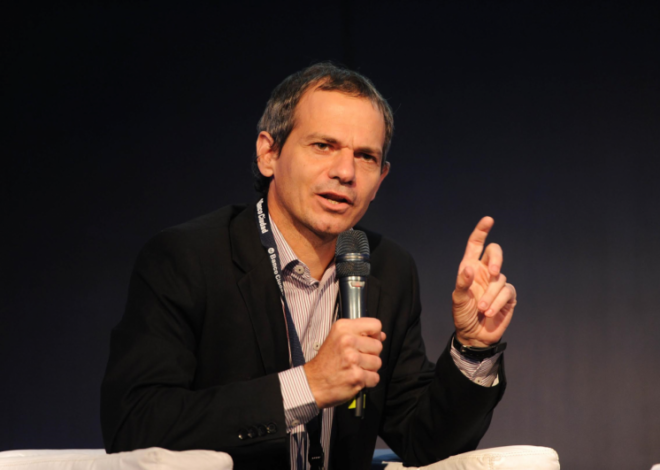Llach lamentó que lo embarguen por Vicentín: "El mundo no puede ser tan injusto"