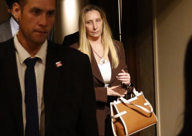 Karina se queda con el área de Ciberserguridad de la SIDE, pero Santiago Caputo suma poder Karina se queda con el área de Ciberserguridad de la SIDE, pero Santiago Caputo suma poder