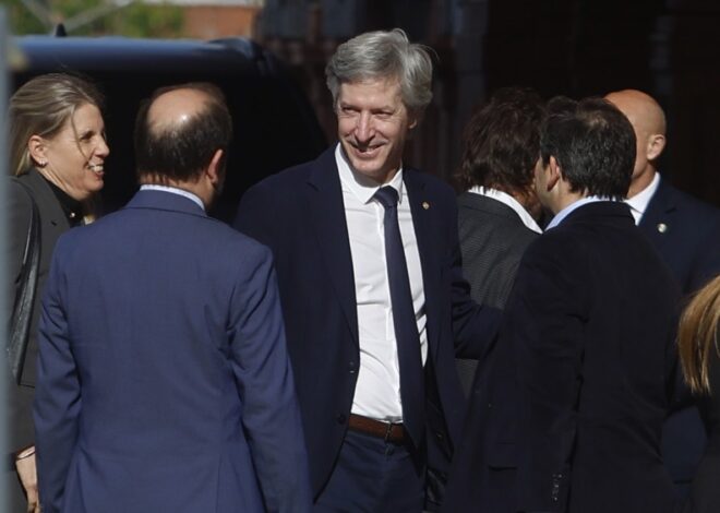 El Central sumó USD 700 millones de reservas y el dólar baja, ayudado por las emisiones de deuda