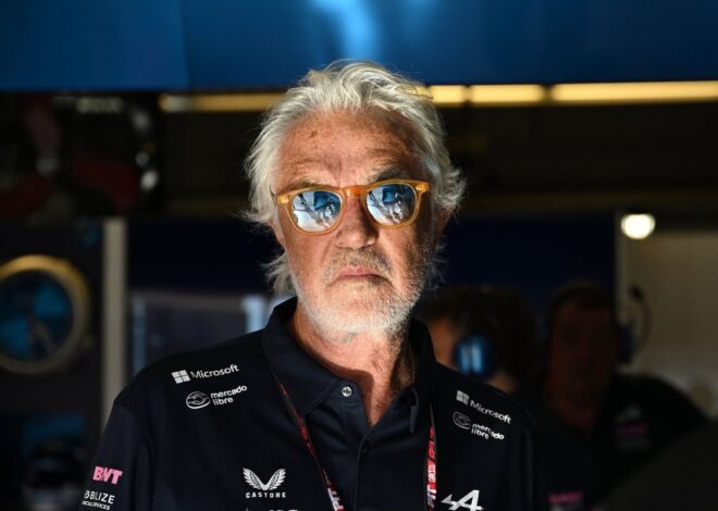 Briatore admite que Alpine comió "demasiada mierda" en 2025 Briatore admite que Alpine comió "demasiada mierda" en 2025