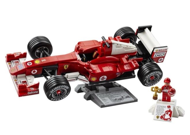El Ferrari de Michael Schumacher de 2004 hecho por LEGO está en camino El Ferrari de Michael Schumacher de 2004 hecho por LEGO está en camino