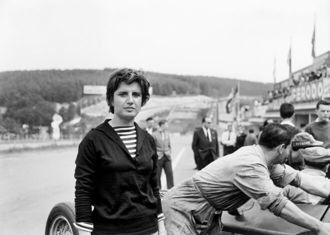 Maria Teresa de Filippis, la primera mujer que corrió en F1 Maria Teresa de Filippis, la primera mujer que corrió en F1