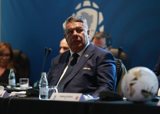 La AFA suspendió la fecha 9 del torneo por la indagatoria de Tapia y Toviggini La AFA suspendió la fecha 9 del torneo por la indagatoria de Tapia y Toviggini