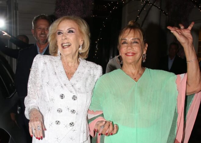 Mirtha Legrand cumplió 99 años: la intimidad del festejo en Barrio Parque, los invitados de lujo y el deseo de la Chiqui Mirtha Legrand cumplió 99 años: la intimidad del festejo en Barrio Parque, los invitados de lujo y el deseo de la Chiqui