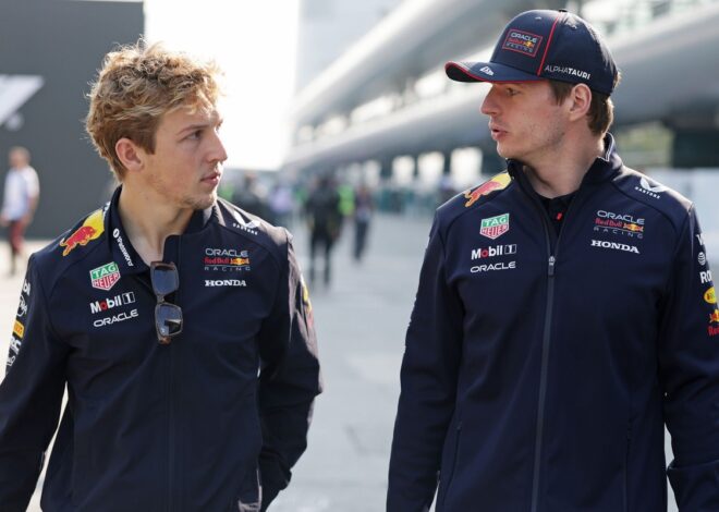 Liam Lawson revela cómo Max Verstappen le apoyó tras su descenso en Red Bull Liam Lawson revela cómo Max Verstappen le apoyó tras su descenso en Red Bull