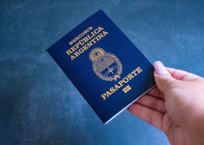 El Gobierno autorizó subas en los costos para tramitar el pasaporte argentino