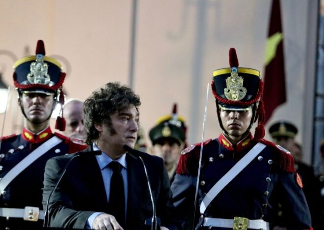 Milei analiza indultar a los militares genocidas el 24 de marzo