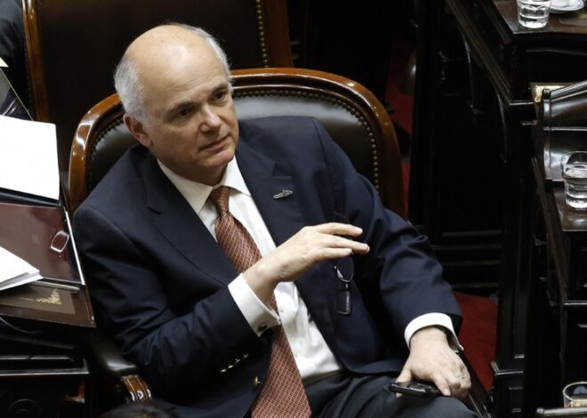 Milei puso de primer diputado en la Ciudad al abogado del fondo buitre que perdió con YPF Milei puso de primer diputado en la Ciudad al abogado del fondo buitre que perdió con YPF