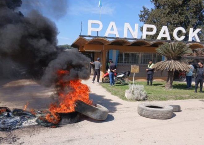 En una nueva ola de cierres, la histórica Panpack bajó las persianas y echó a 75 trabajadores En una nueva ola de cierres, la histórica Panpack bajó las persianas y echó a 75 trabajadores