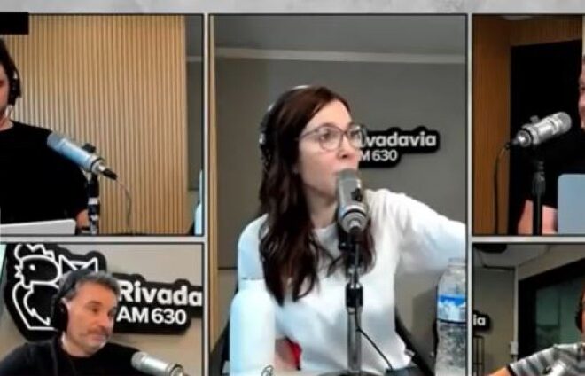 Cristina Pérez sacada con Jony Viale: "¿Vos estás enojado porque ganó Karina?" Cristina Pérez sacada con Jony Viale: "¿Vos estás enojado porque ganó Karina?"
