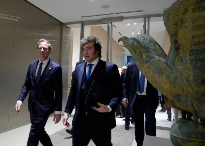 Milei fue a pedir inversiones a EE.UU. y dijo que los que defienden la industria nacional son chorros Milei fue a pedir inversiones a EE.UU. y dijo que los que defienden la industria nacional son chorros