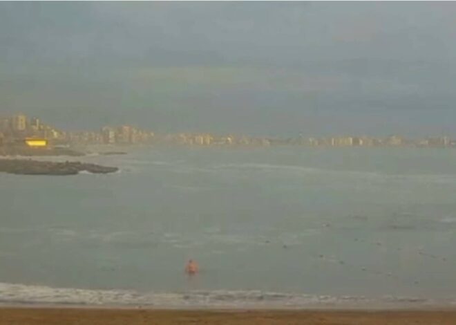 Mar del Plata: se metió a nadar en el agua, se perdió entre las olas y murió Mar del Plata: se metió a nadar en el agua, se perdió entre las olas y murió