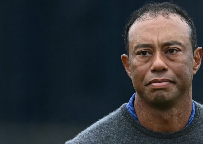 Tiger Woods fue arrestado por sospecha de conducir bajo los efectos del alcohol tras sufrir un accidente en Florida Tiger Woods fue arrestado por sospecha de conducir bajo los efectos del alcohol tras sufrir un accidente en Florida