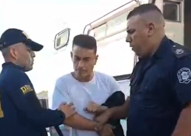 El “papá” de la temible banda del Millón ya está en la cárcel con sus hijos y sin poder usar teléfono celular El “papá” de la temible banda del Millón ya está en la cárcel con sus hijos y sin poder usar teléfono celular