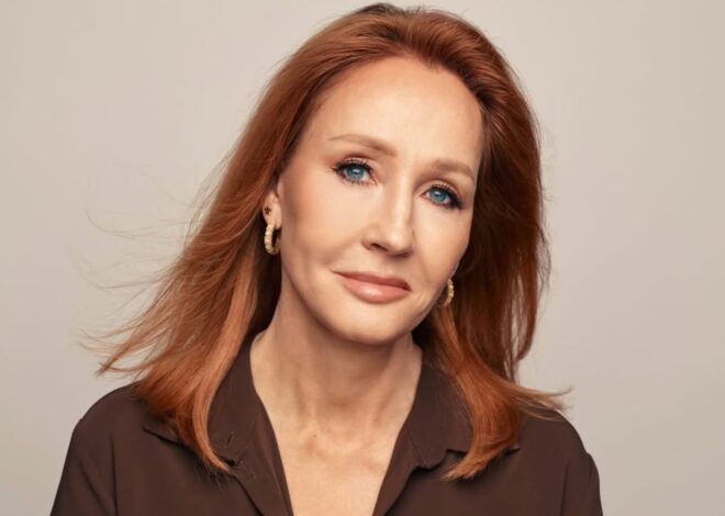El curioso tuit de J. K. Rowling a una madre que leía Harry Potter en un tren rumbo a Escocia: “Si sos vos...” El curioso tuit de J. K. Rowling a una madre que leía Harry Potter en un tren rumbo a Escocia: “Si sos vos...”