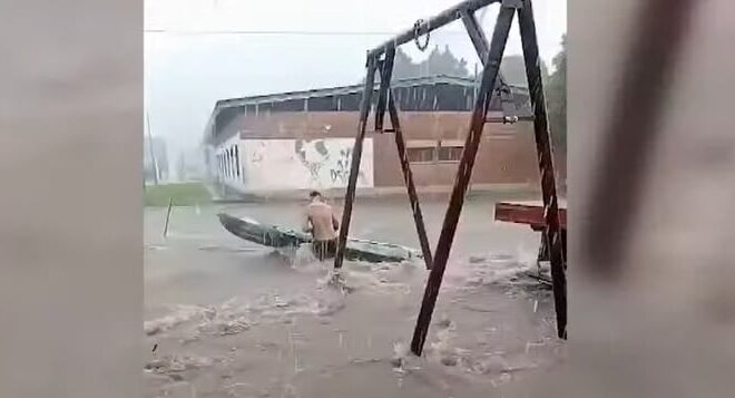 Video: así fue el feroz temporal que azotó Tucumán y causó inundaciones, rutas cortadas y suspensión de clases