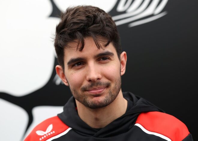 Esteban Ocon y los "guerreros del teclado" tras el choque a Colapinto en China