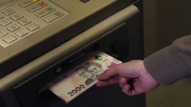 Cajeros automáticos imponen nuevos límites: cuándo efectivo podés retirar en abril banco por banco