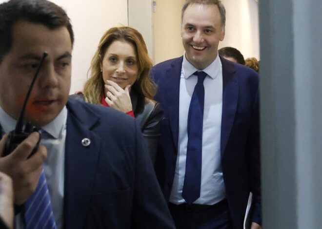 La jubilada que le prestó cien mil dólares a Adorni pidió en 2025 un subsidio de $60 mil en la Ciudad
