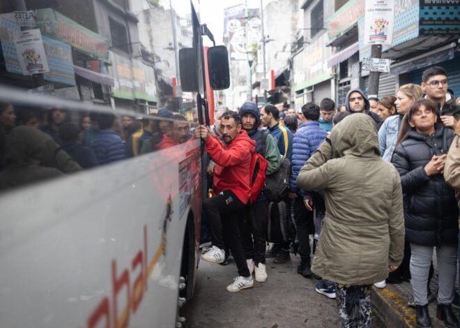 Cómo funcionan los colectivos hoy, miércoles 8 de abril Cómo funcionan los colectivos hoy, miércoles 8 de abril